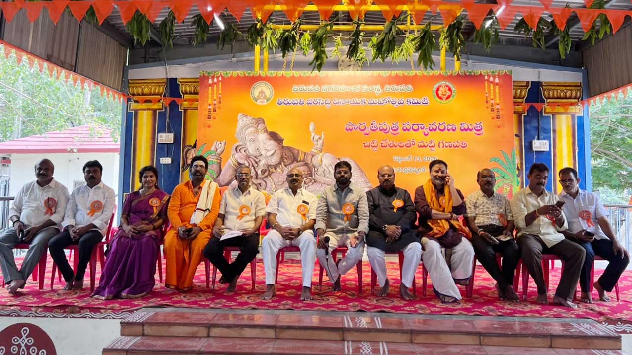 akshara today .jpg bhanu 3