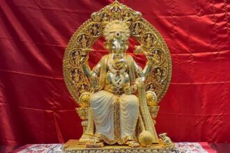 Gold Ganesha Idol