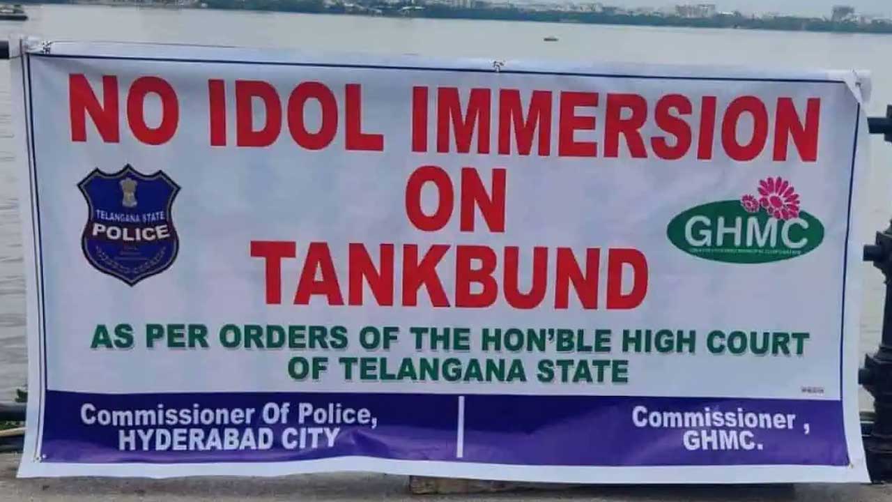 Tank Bund Ganesh Immersion