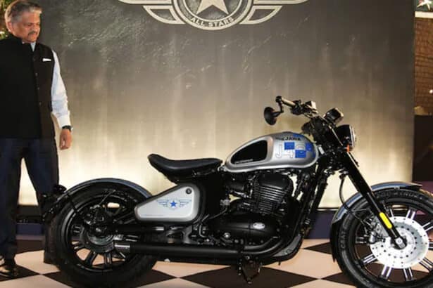 Jawa 42 Bobber