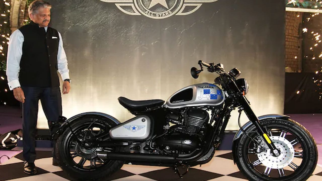 Jawa 42 Bobber