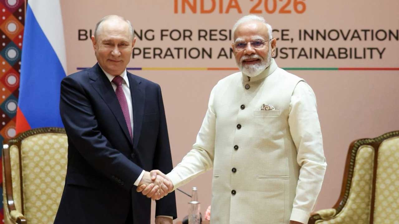 Modi Putin Meeting