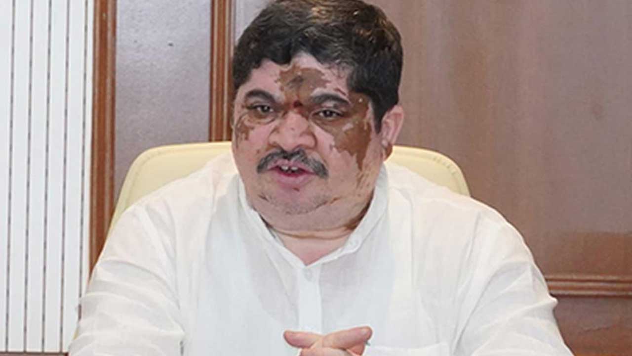 Ponnam Prabhakar Challenge