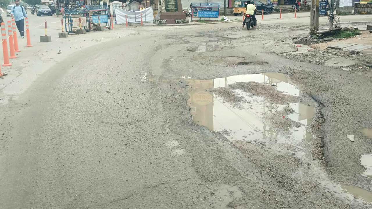 Kamareddy Road Potholes |
