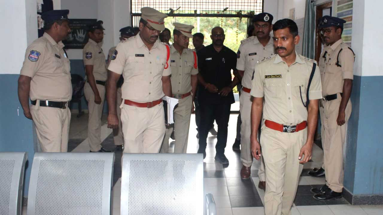 Dichpally Police Station |