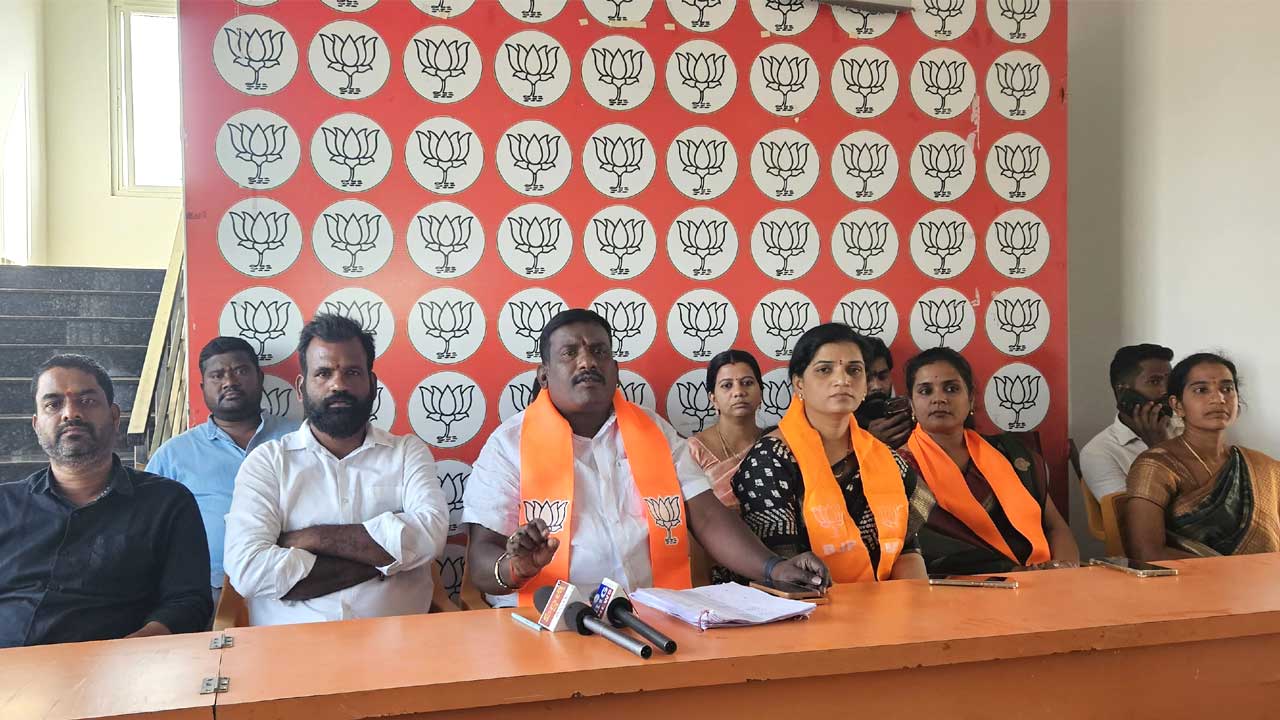 Kamareddy Wage Irregularities |