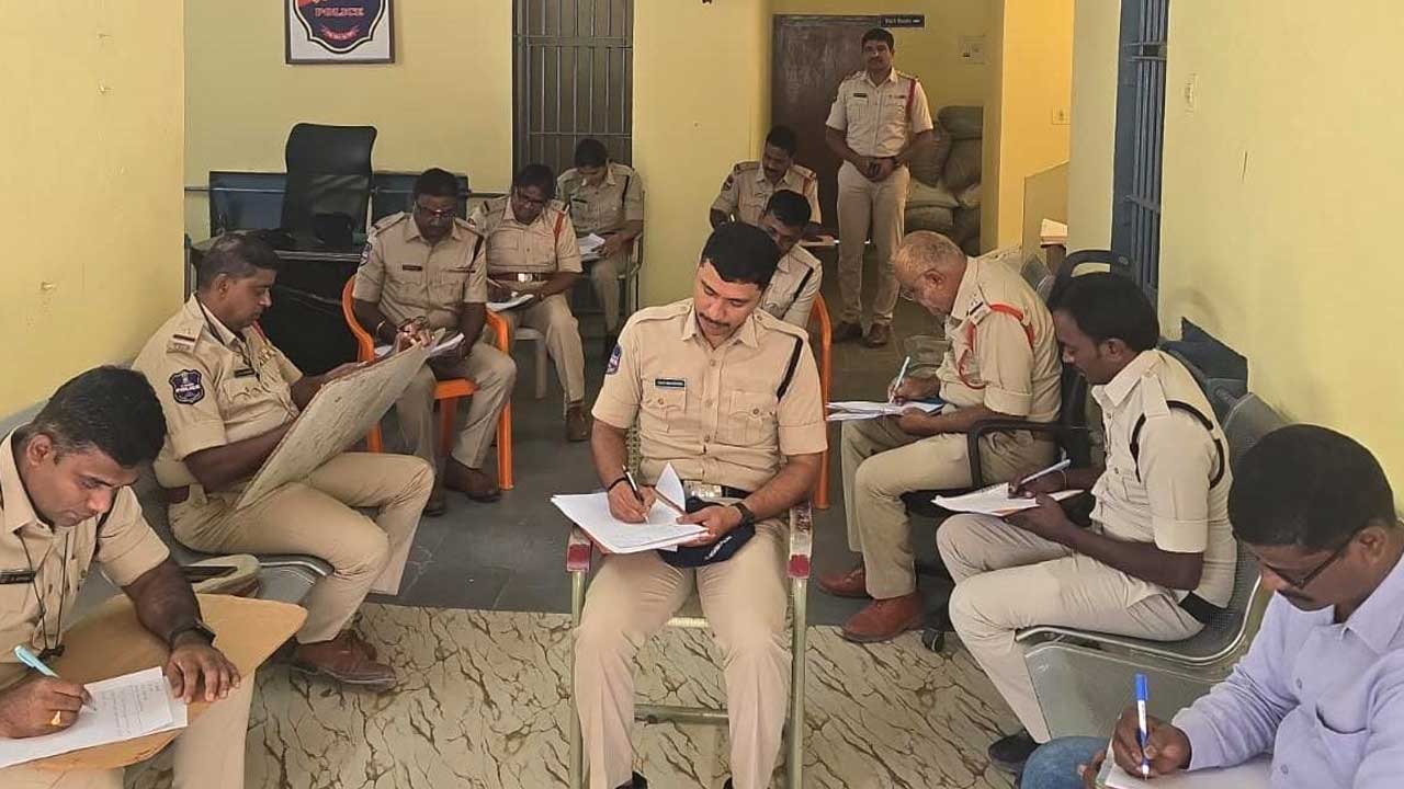Police Essay Competition |