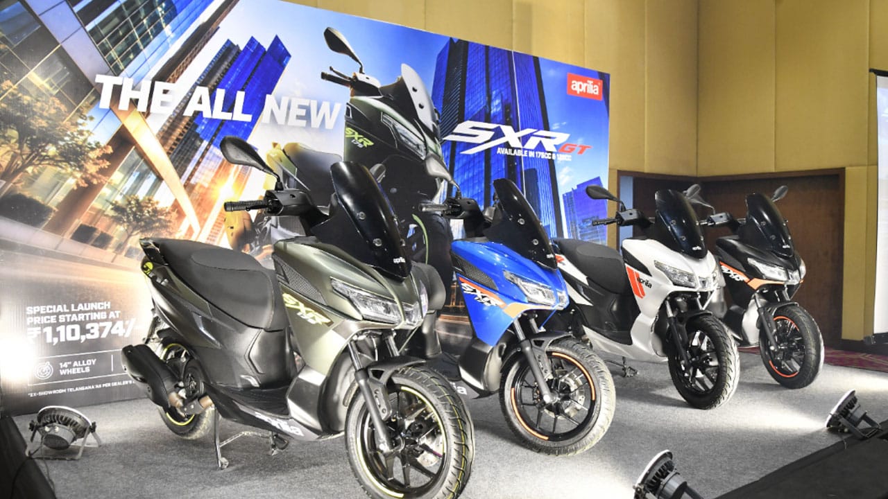 Aprilia SXR GT Scooters