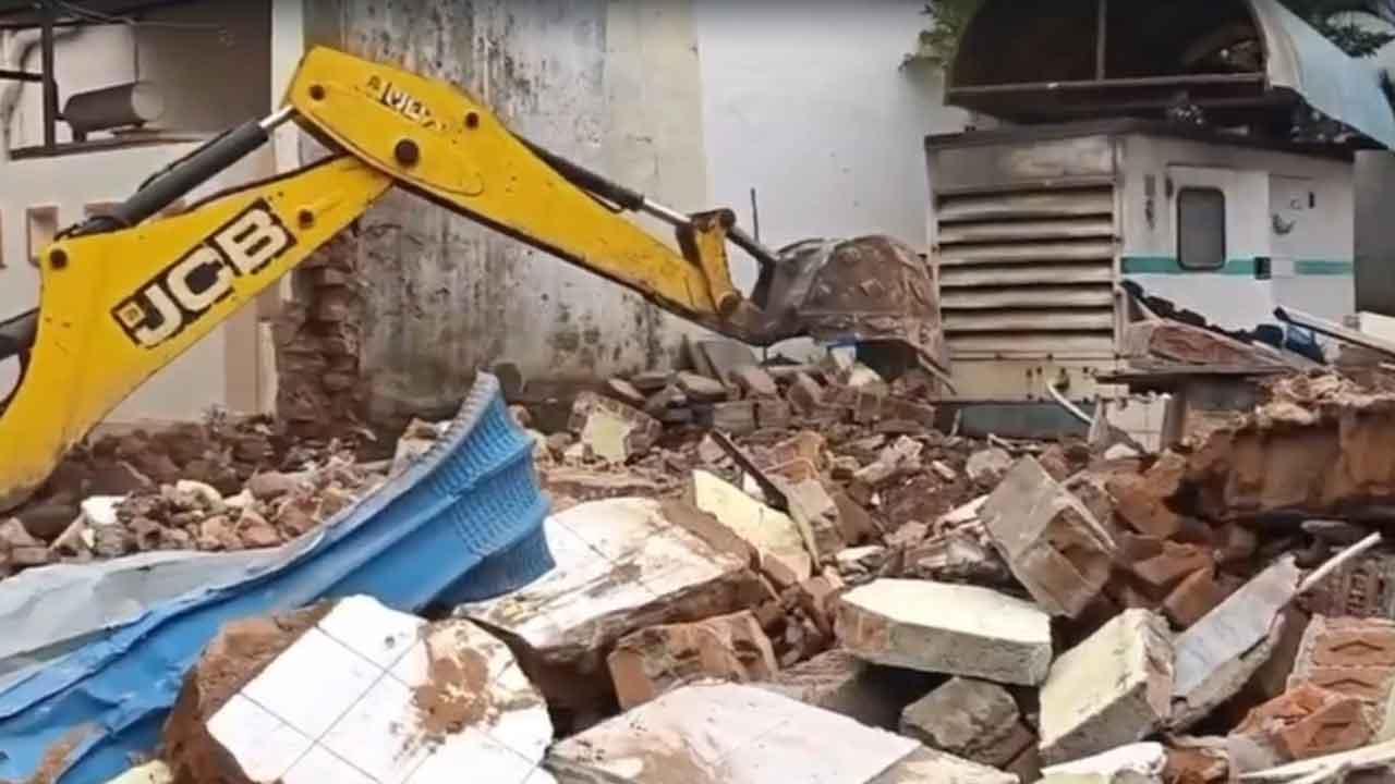 HYDRAA Demolitions