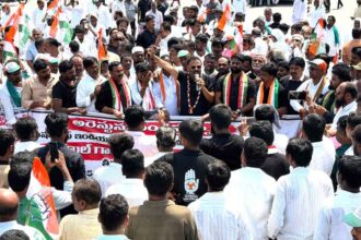 Jukkal Congress Protest