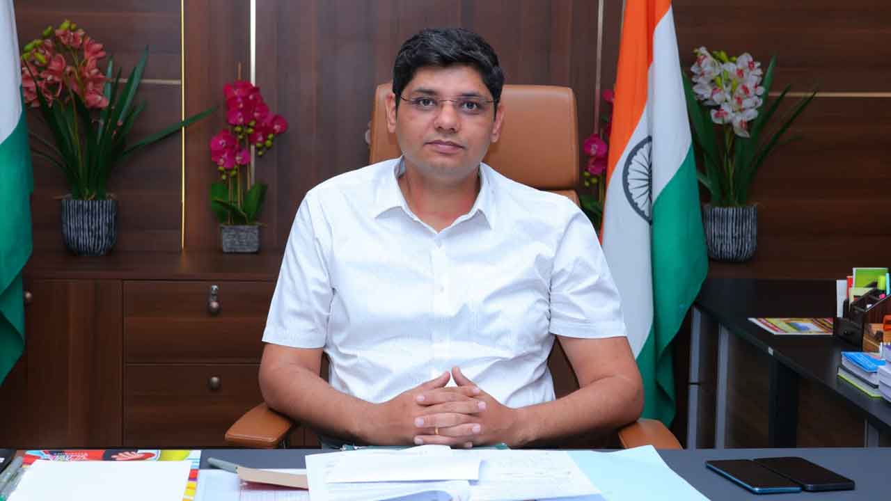 Kamareddy Collector Fake IDs
