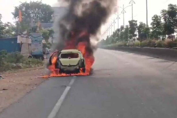 Khammam Car Fire