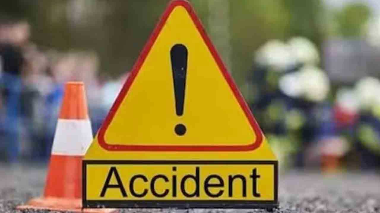 Shamshabad Road Accident