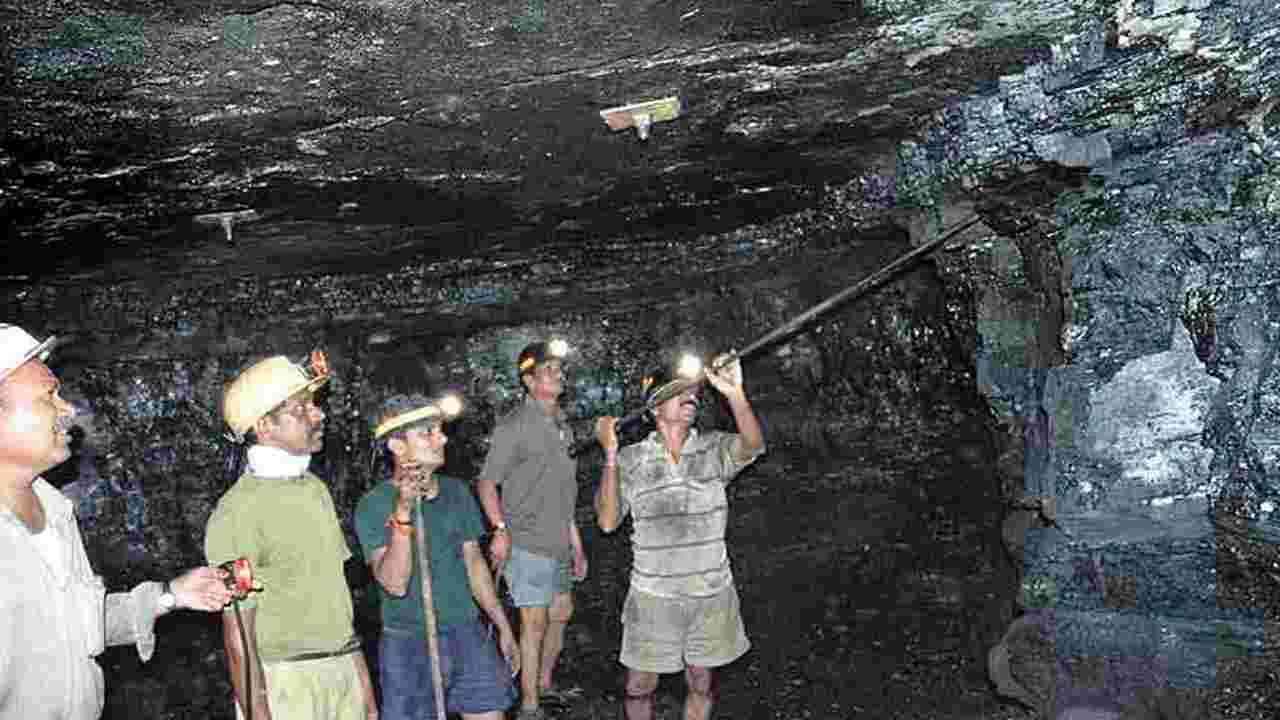 Singareni Workers Bonus