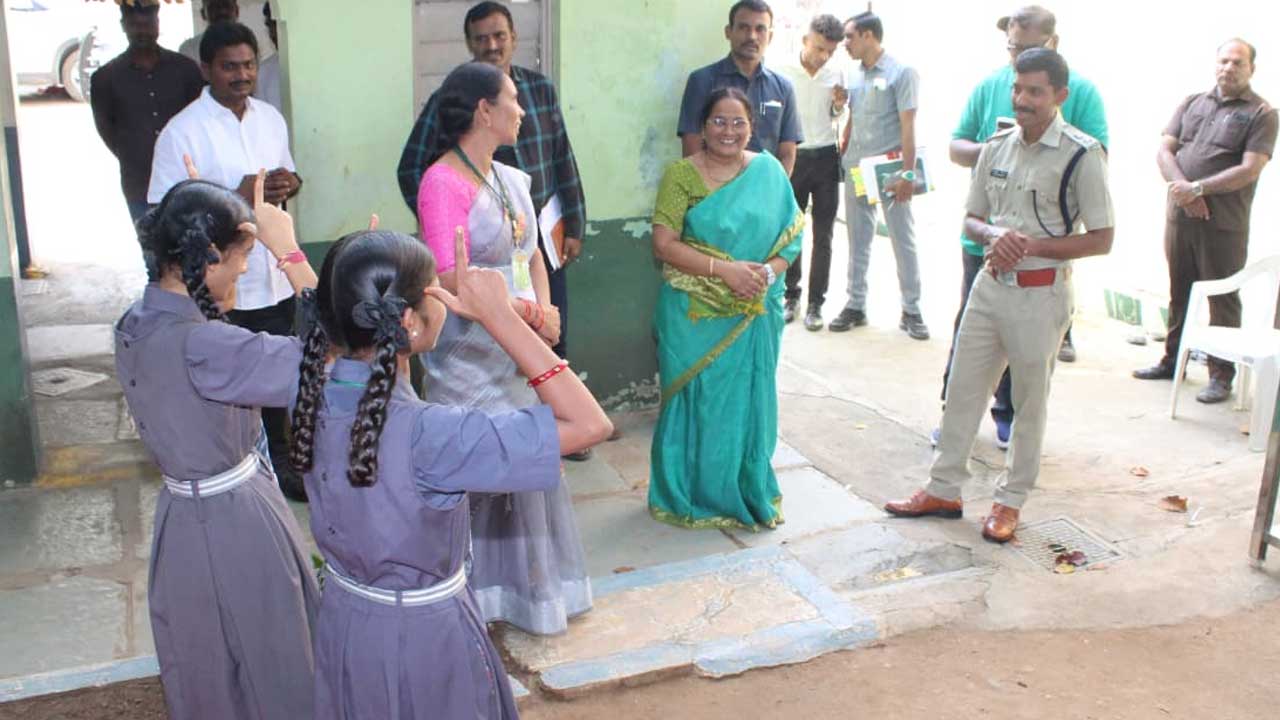 Deaf Students Police Awareness |
