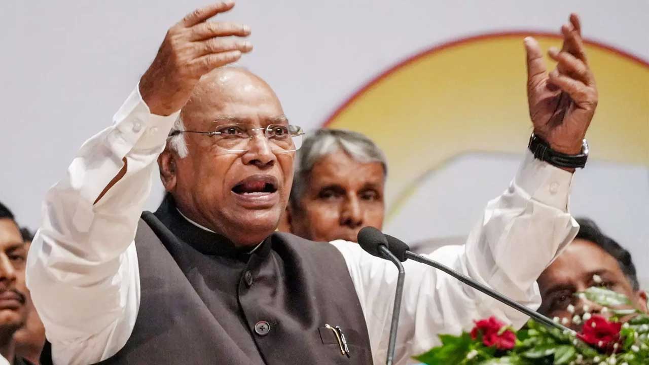 Kharge Modi Controversy
