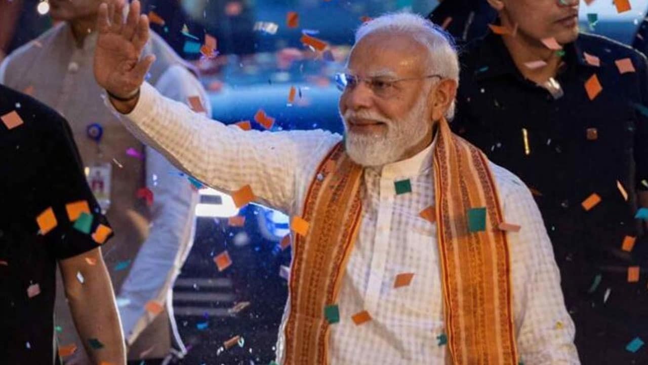 Modi 25 Years in Politics