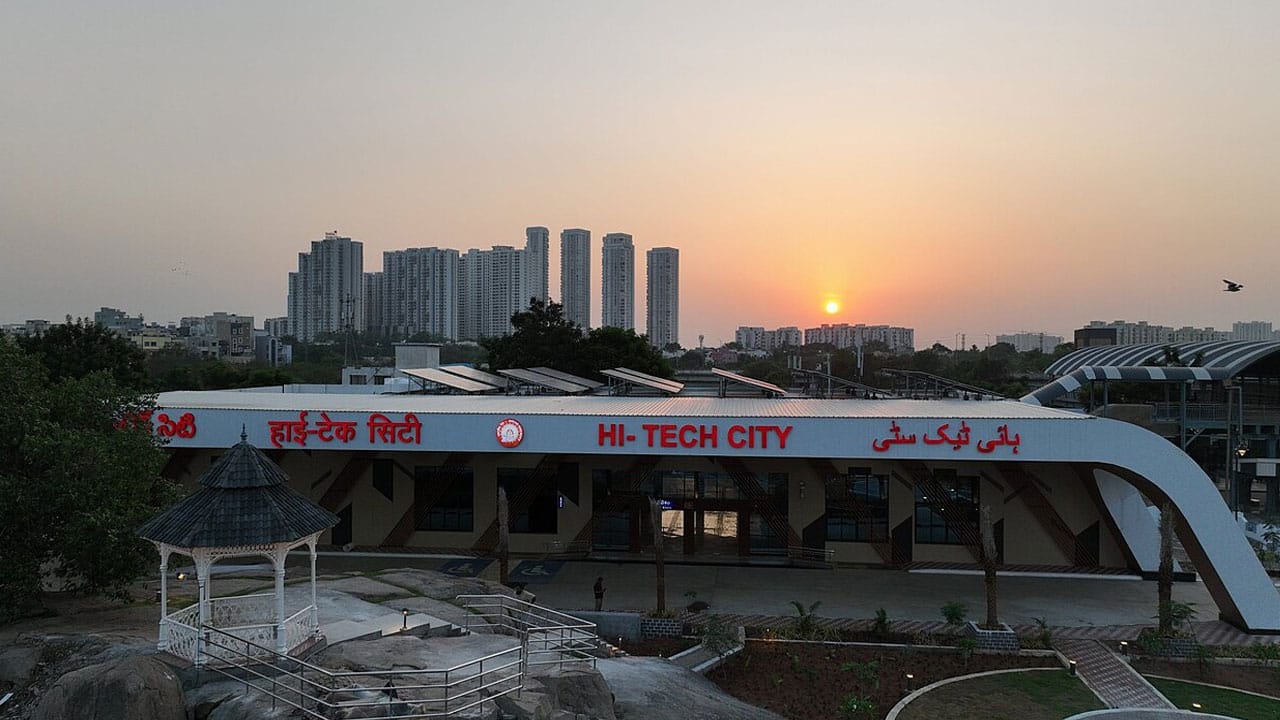 Hitech City Train Halt
